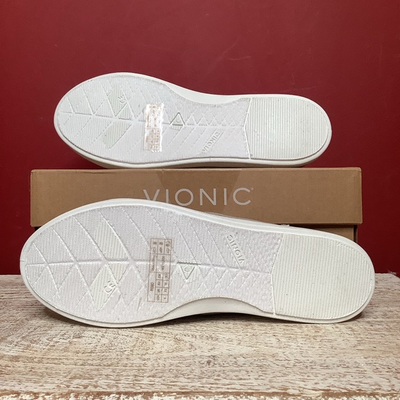 Vionic Pismo Taupe Casual Canvas Support Slip-On Sneakers Washable Eco-Conscious - Picture 9 of 10